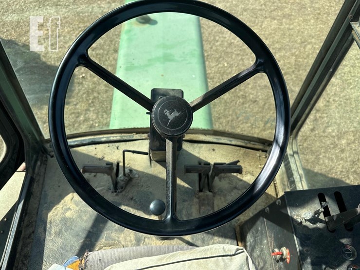 1995-john-deere-6000-image-9