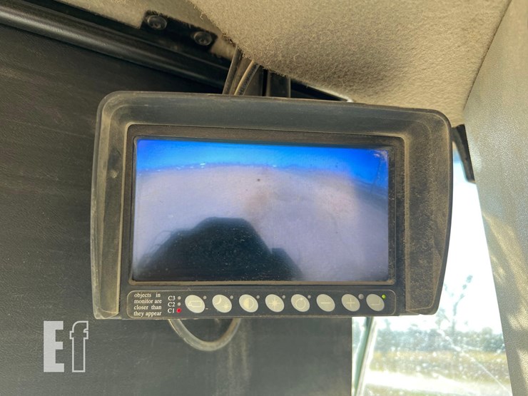 2014-caterpillar-966k-image-32