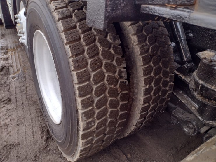 kenworth-t800-image-30