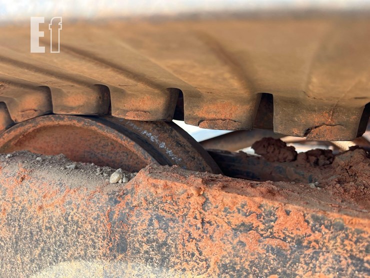 caterpillar-305e2-cr-image-12