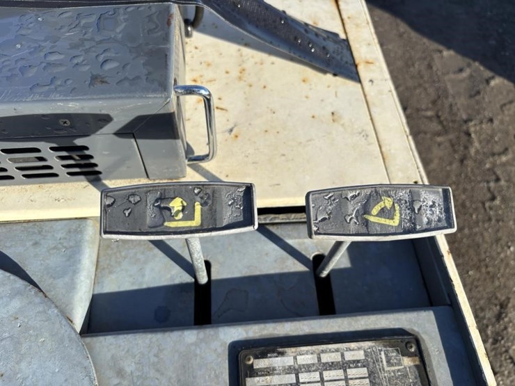 1979-crown-25wbtl-image-16