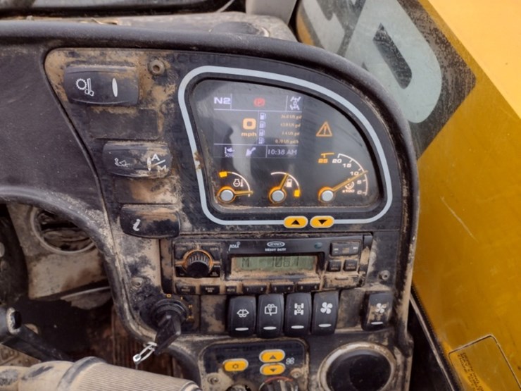 jcb-541-70-image-7