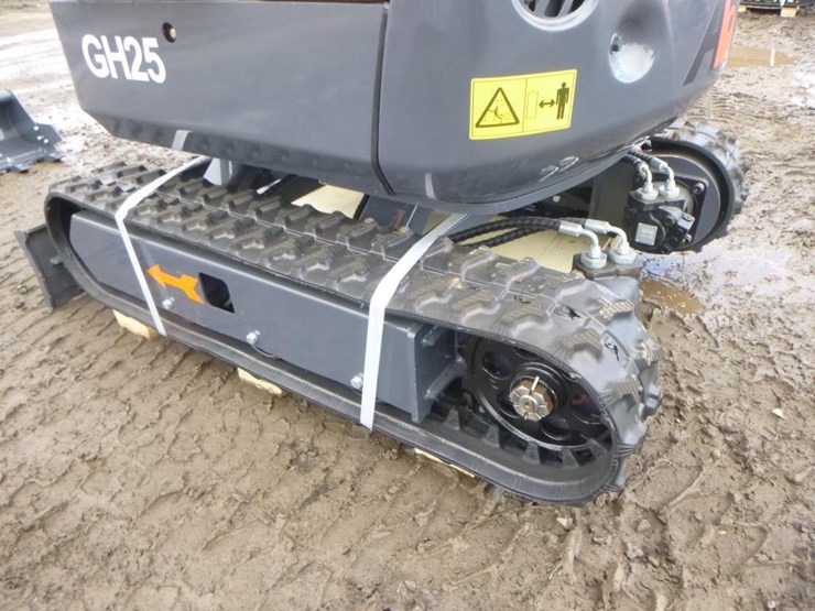 aboss-gh25-hydraulic-excavator-image-28