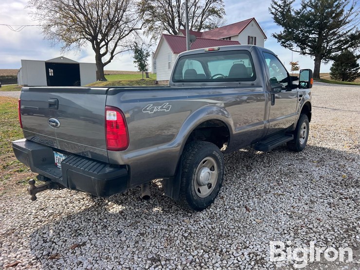 ford-f250-xl-image-5