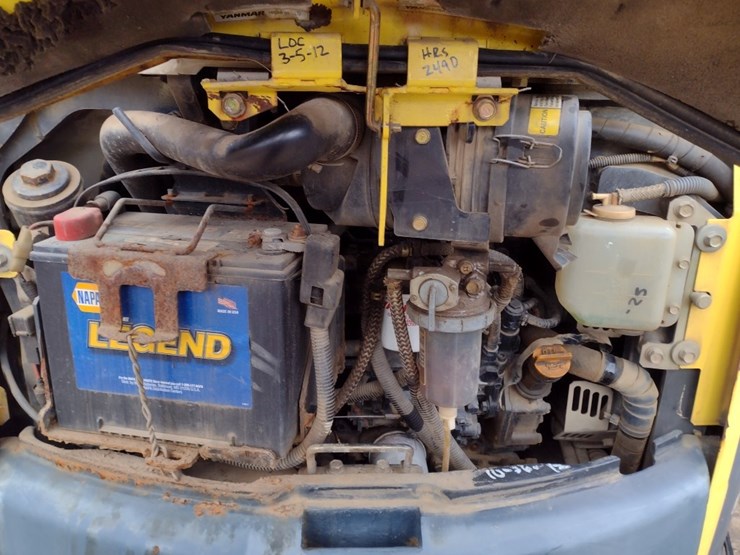 yanmar-vio35-image-43