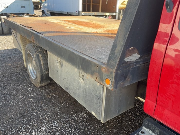 #2203-•-2005-gmc-c4500-truck-image-8