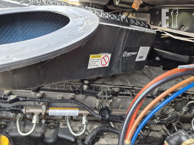 2018-freightliner-cascadia-116-image-27