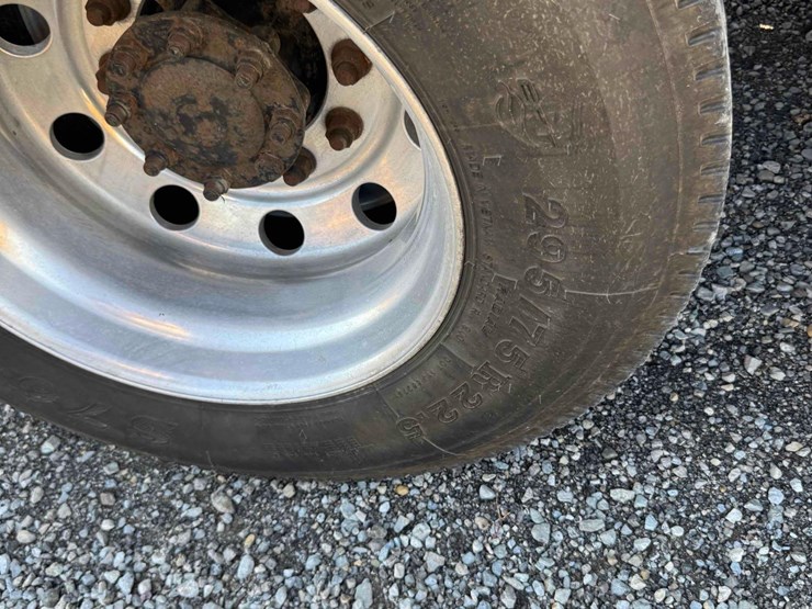 international-9200i-image-19