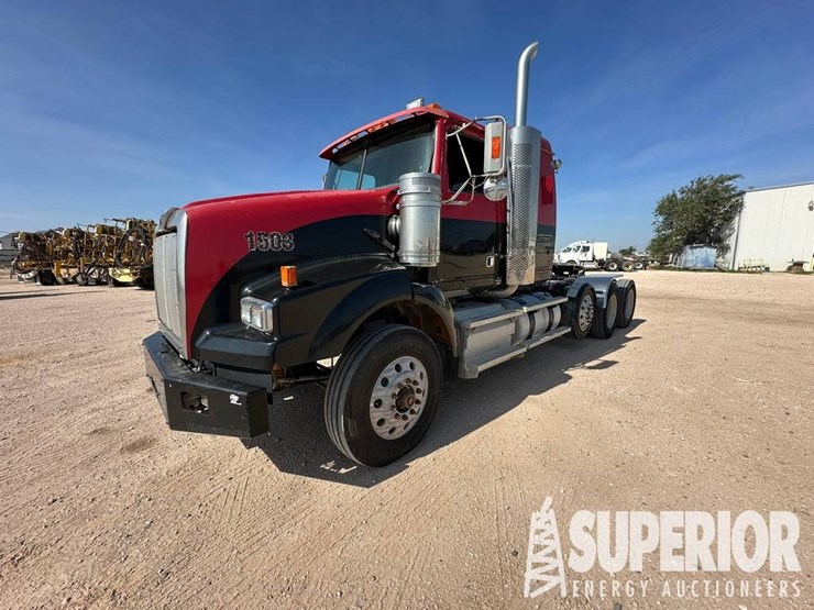 western-star-4900-image-1