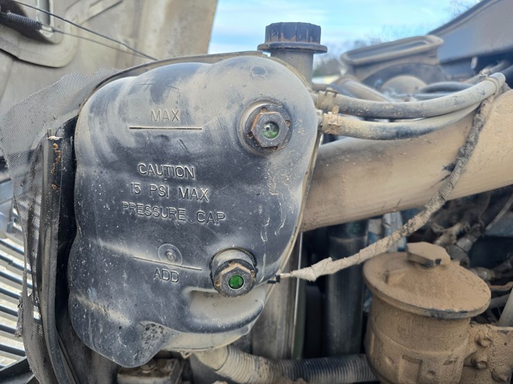 international-durastar-4300-image-27