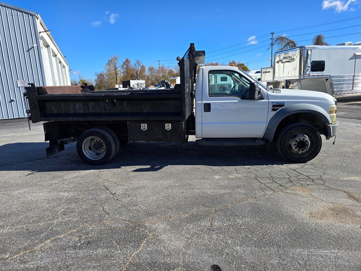 ford-f550-image-29