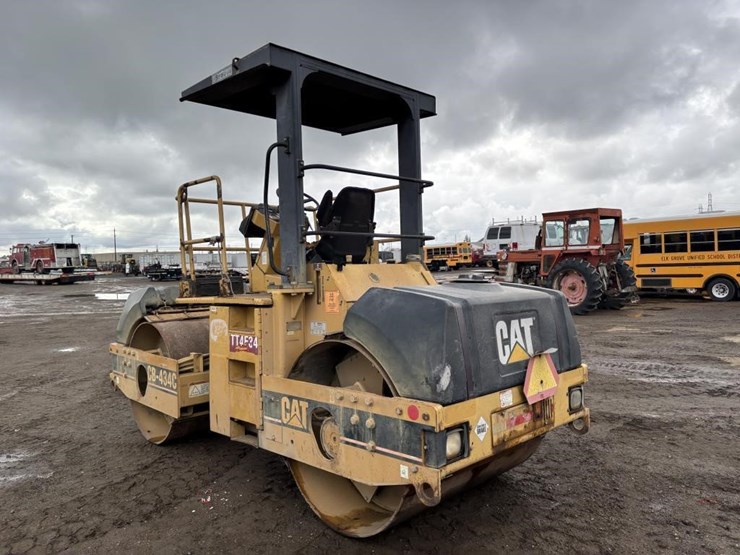 caterpillar-cb-434c-image-4