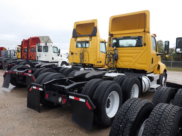 2019-international-lt-image-9