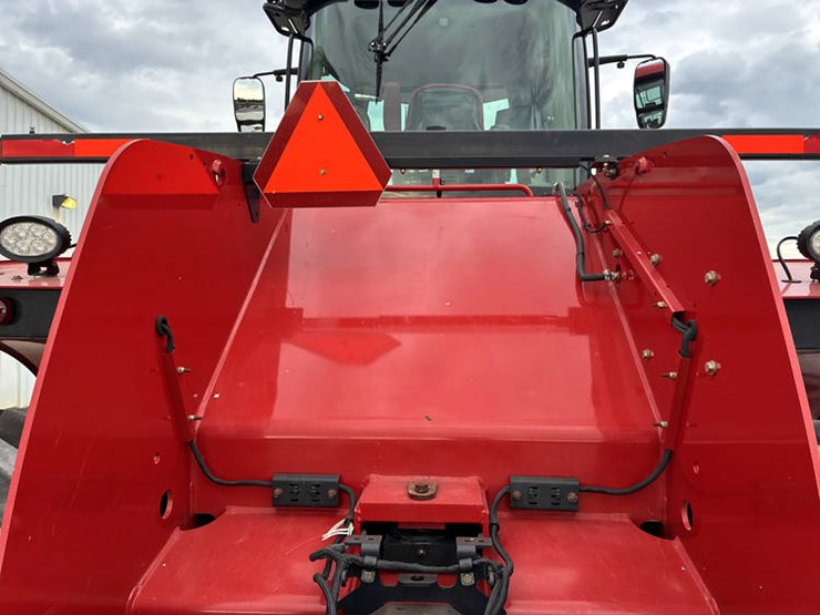 case-ih-steiger-580-image-30