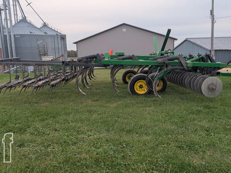 john-deere-714-image-8