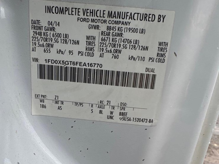 ford-f550-xl-image-8