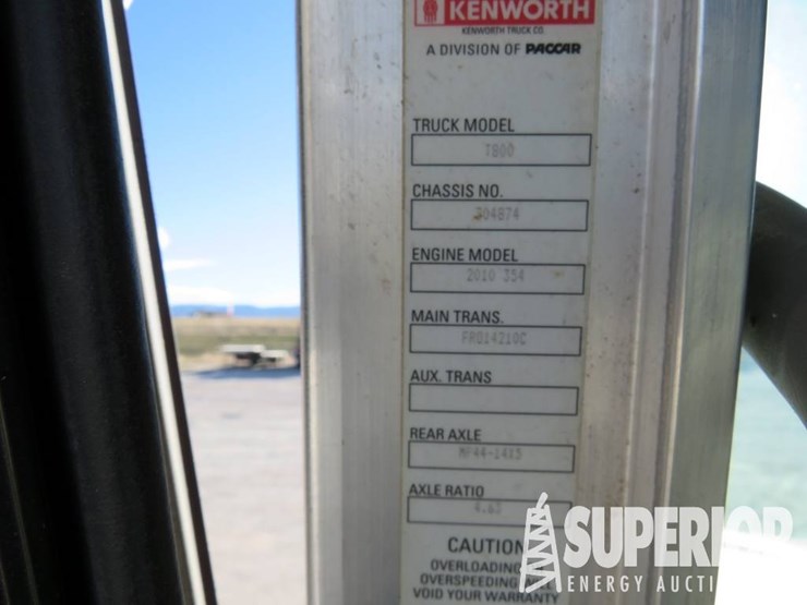 2012-kenworth-t800-image-14