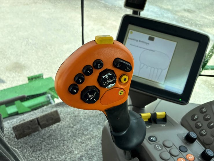 john-deere-s680-image-106