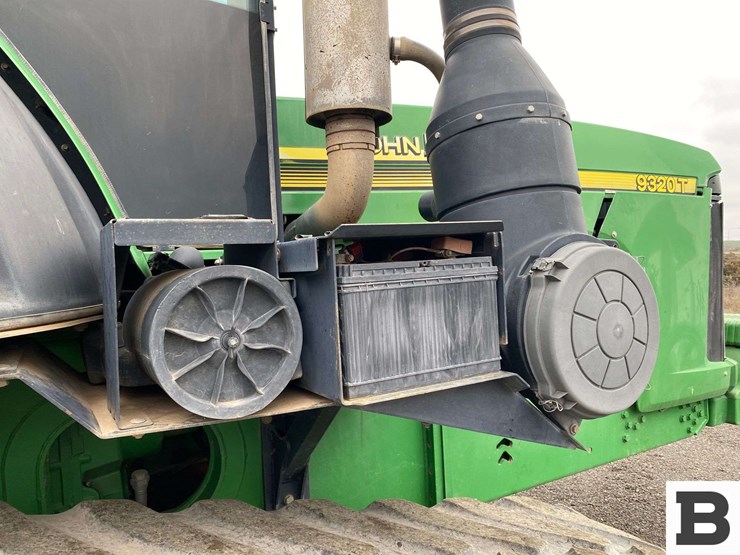2004-joh-deere-9320t-tractor-image-54