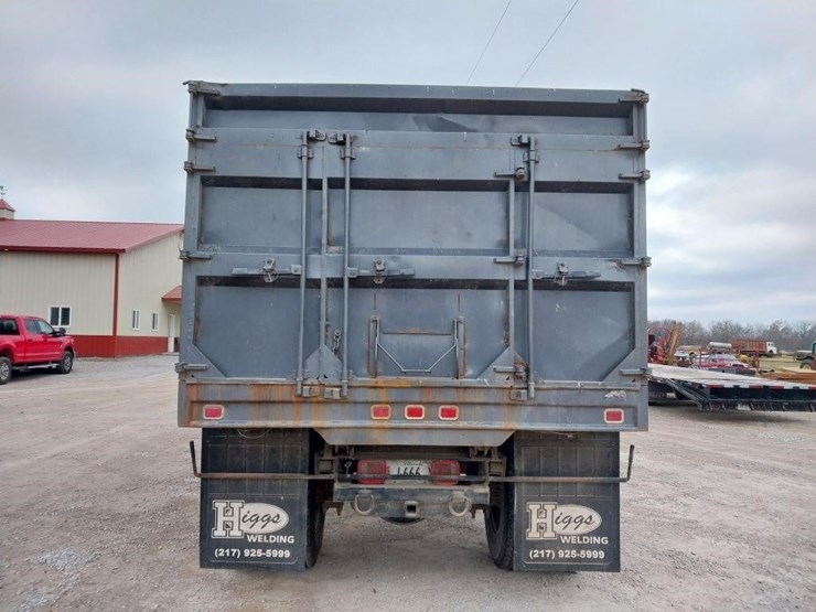 international-4700-image-6