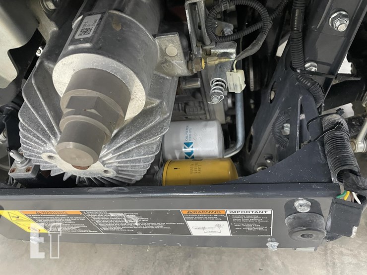 2015-kubota-rtv-x1100c-image-19