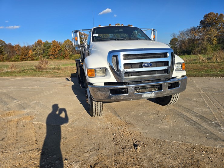 ford-f650-image-35