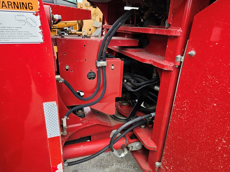 2004-case-ih-stx325-image-5