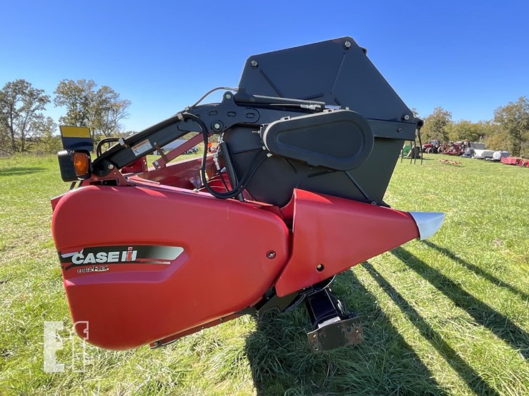 2011-case-ih-3020-image-2