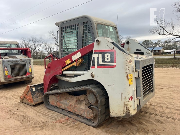 2019-takeuchi-tl8-image-2