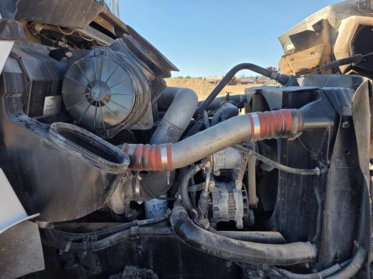 2006-kenworth-t300-image-12