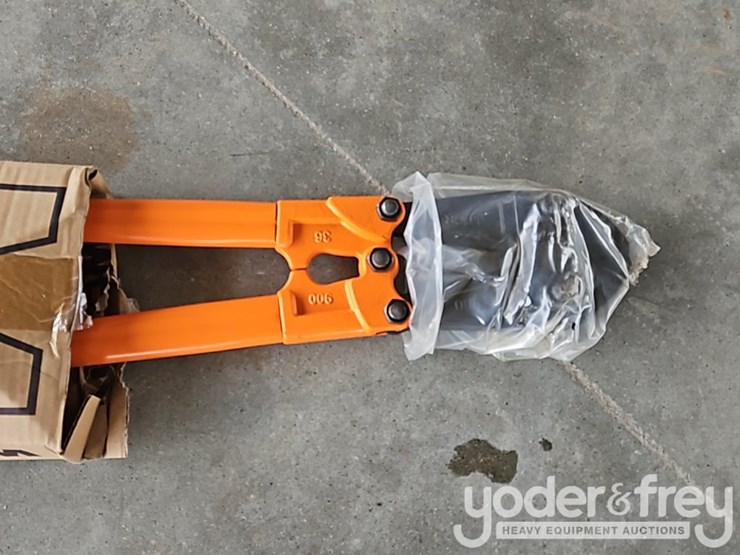unused-wokin-36"-bolt-cutter-image-2