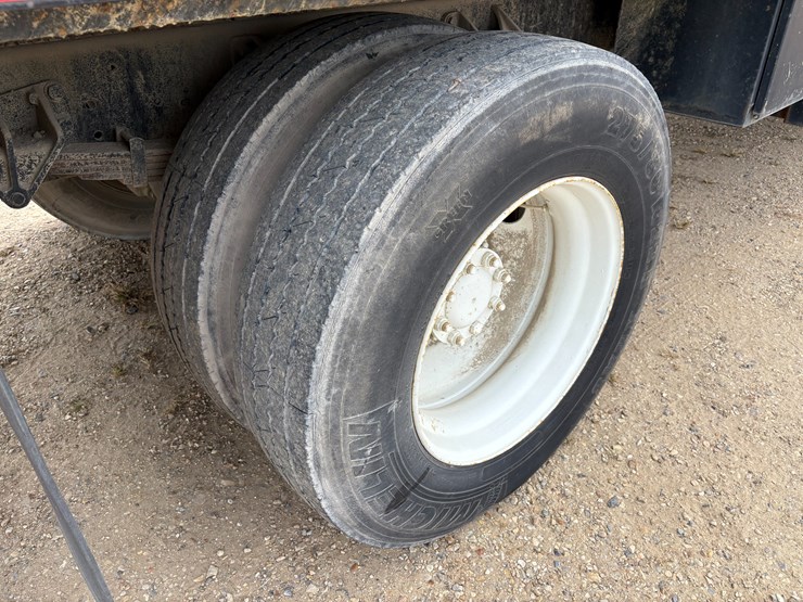 international-durastar-4200-image-14