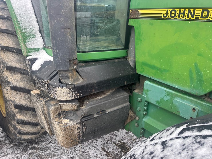 john-deere-8300-image-5