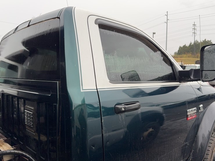 dodge-ram-5500-image-6