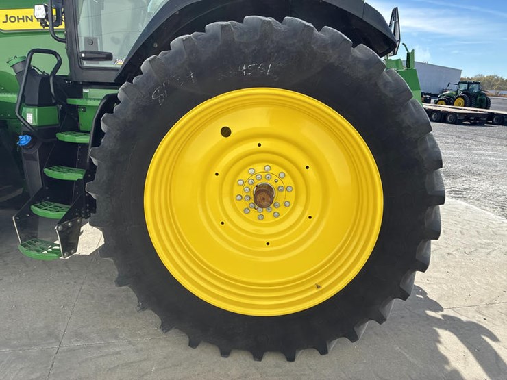 john-deere-8r-340-image-67