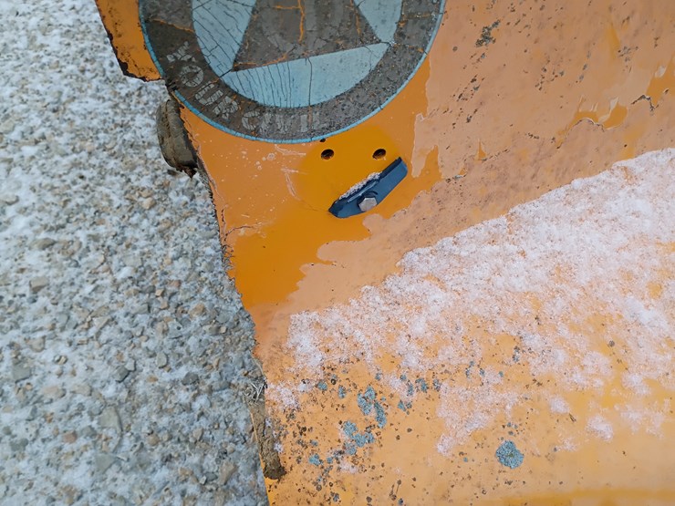 international-4900-image-14