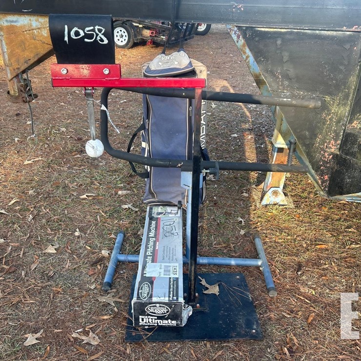 SOFTBALL & BASEBALL HITTING & CATCHING GEAR