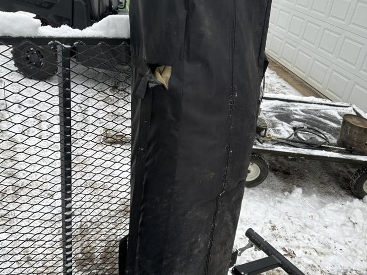 10'x20'-party-tent-image-3