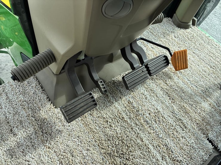 john-deere-8rx-370-image-95