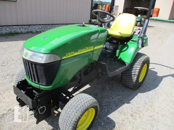 john-deere-2305-image-8