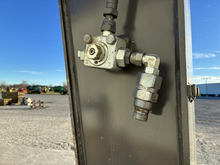 volvo-ecr88d-image-19