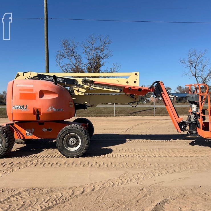 2007 JLG 450AJ