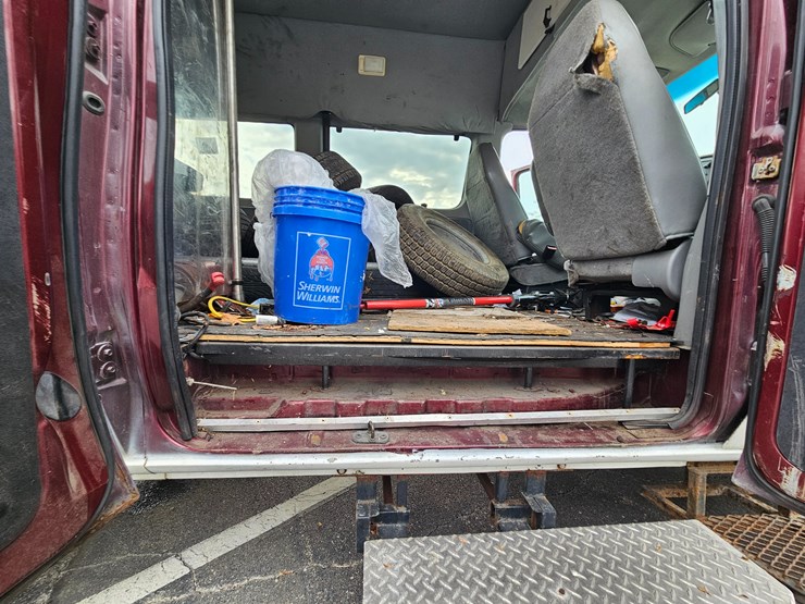 #21246-•-2007-ford-econoline-wagon-van-image-45