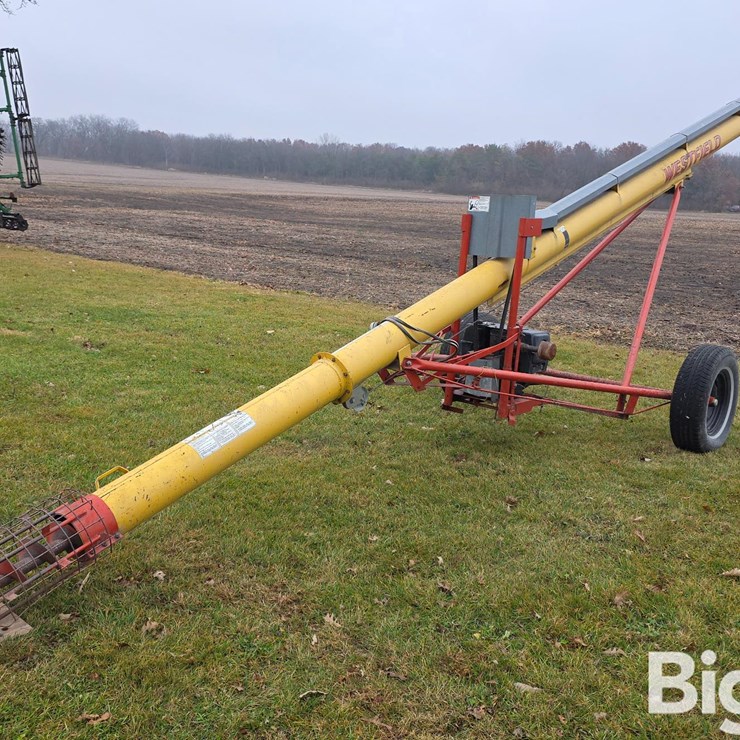 Westfield WR80-31 Gas Powered Auger