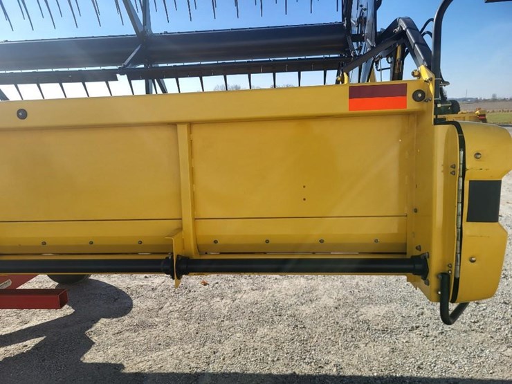 new-holland-74c-image-36