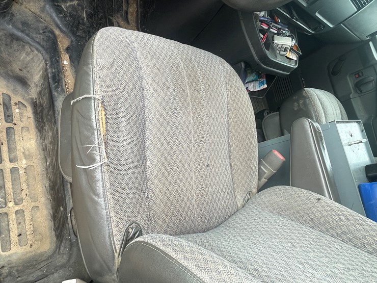 #1404-•-2006-chevy-cargo-van-(wi-title-in-delay)-image-59