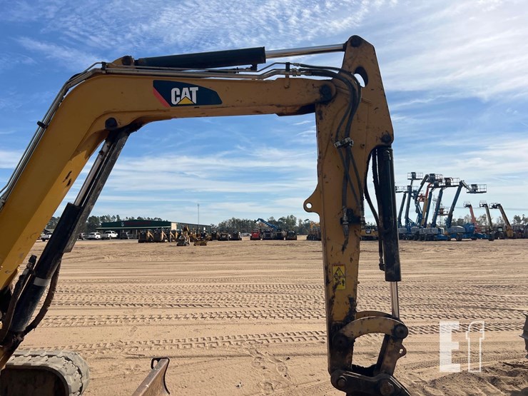 caterpillar-305e2-cr-image-20