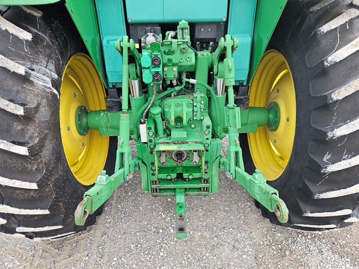 2003-john-deere-6420-image-8