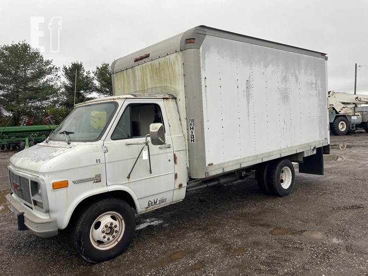 1993-gmc-3500-image-5