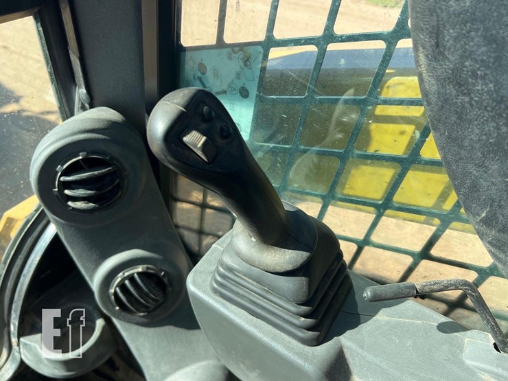 caterpillar-305e2-cr-image-28